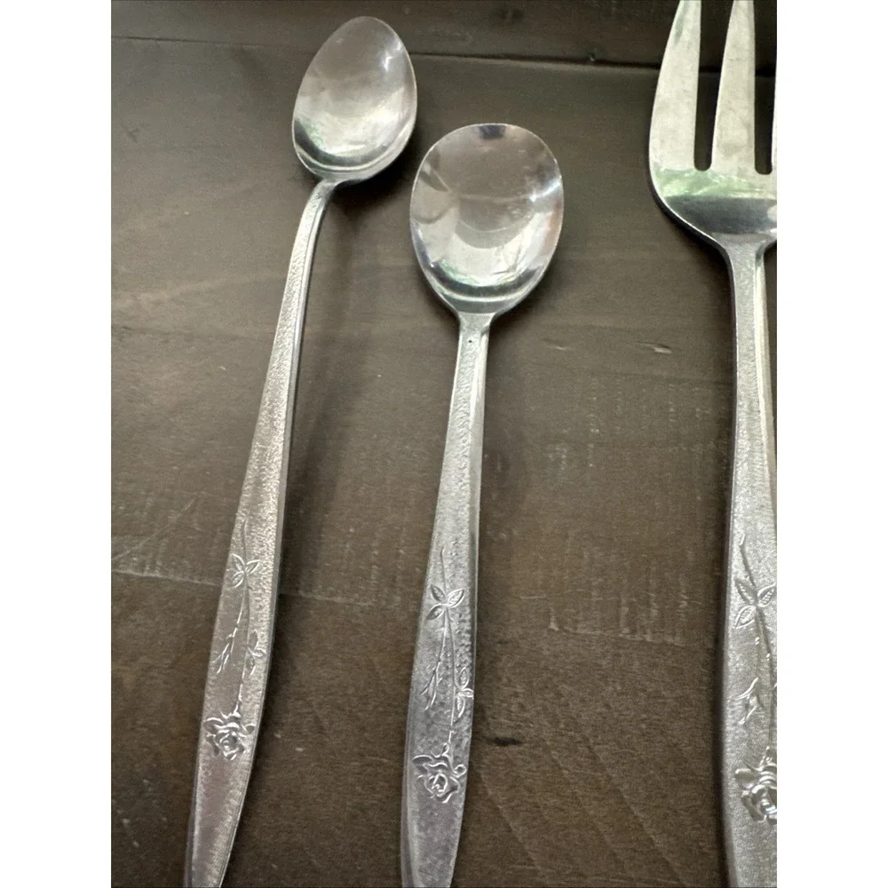 International INS605 Florentine Rose Japan 5 Piece Serving Set Stainless